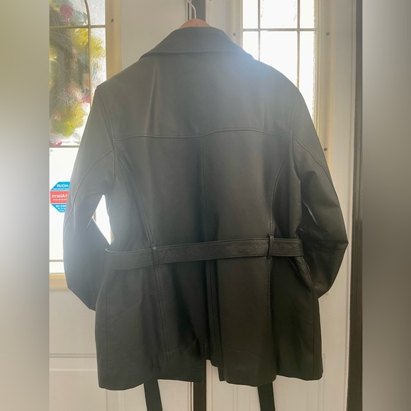 Leather jacket - Picture 4 of 4